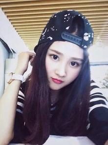 95后美女全身生活照,青春活力，魅力四溢