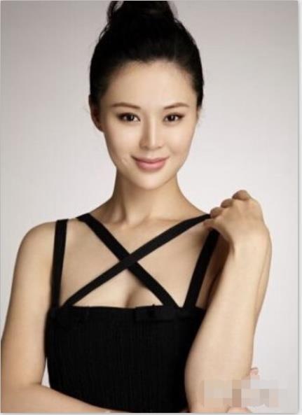 关悦照片,镜头下的优雅与魅力