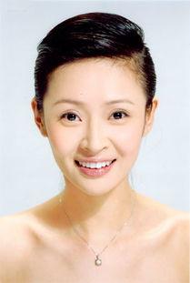 于明加个人资料图片,光影交织下的璀璨星辉